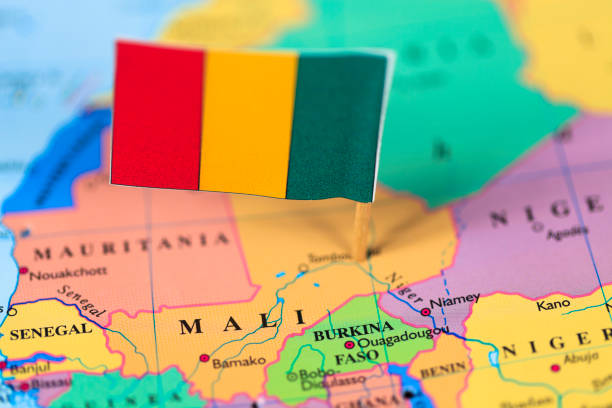 istock Map and flag of Mali 175392304