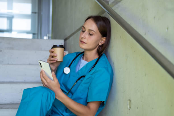 istock Nurse with smart phone 1753925645