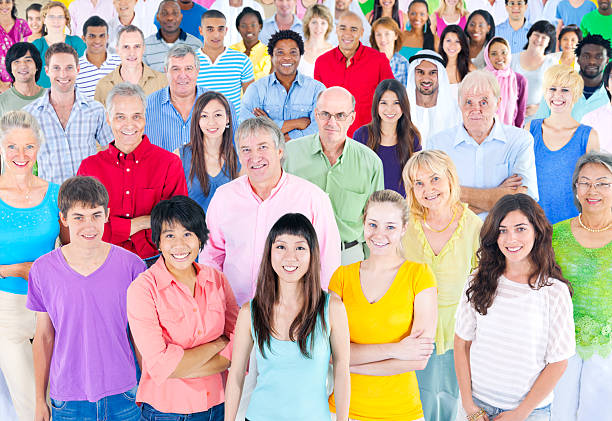 istock Large group of multi ethnic real people 175394610