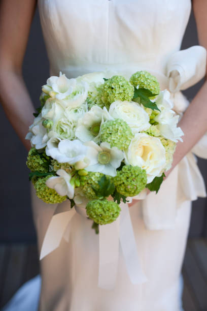 istock White and green wedding bouquet 175397830