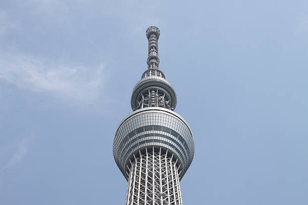 tour tokyo skytree - sky tree audio photos et images de collection