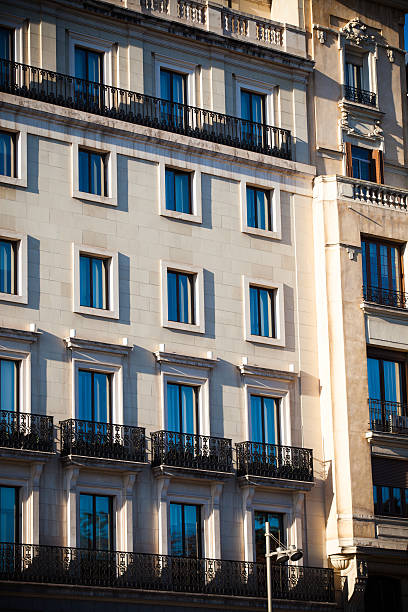 istock Madrid Building Architectural Detail 175401156