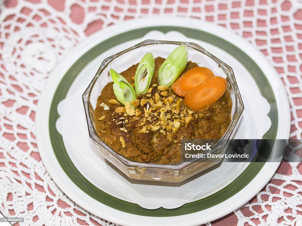 バリの野菜の美味しいソースのボウル、ニンジン、タマネギ - おかず系のロイヤリティフリーストックフォト