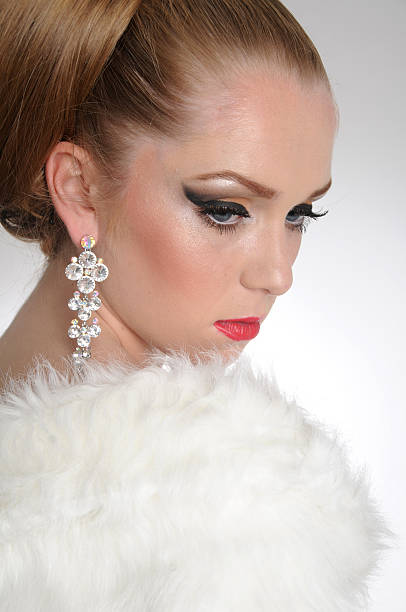 istock Beautiful elegant woman portrait 175403858
