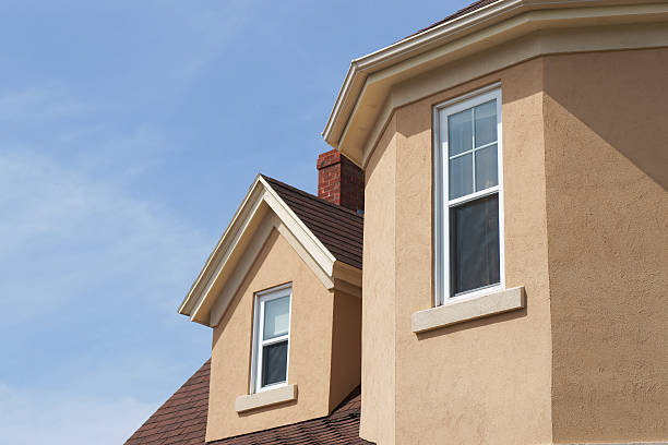 istock Stucco house detail 175403983