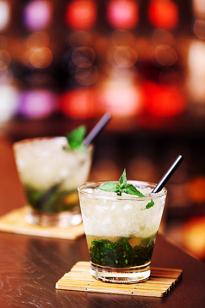 istock Cocktails collection - Mint Julep 175406251
