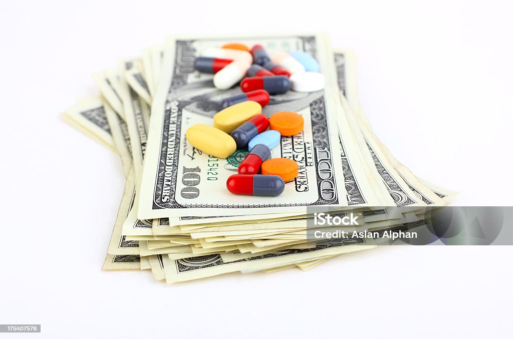 Remédios despesas - Foto de stock de Saúde e Medicina royalty-free