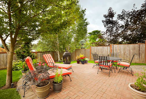Patios Design: Patio, Walkway, Cobble Stone ROBIN AGGUS - Natural Landscaping