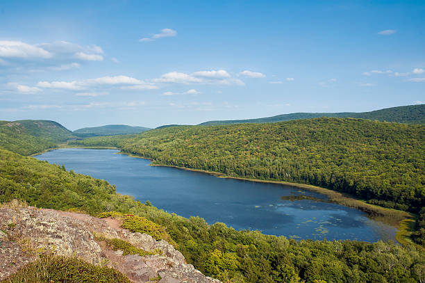 istock Lake of the Clouds 175412922