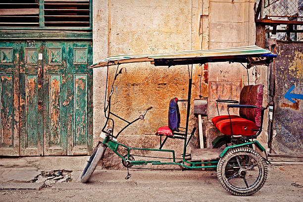 istock Mode of transport, Havana 175414161