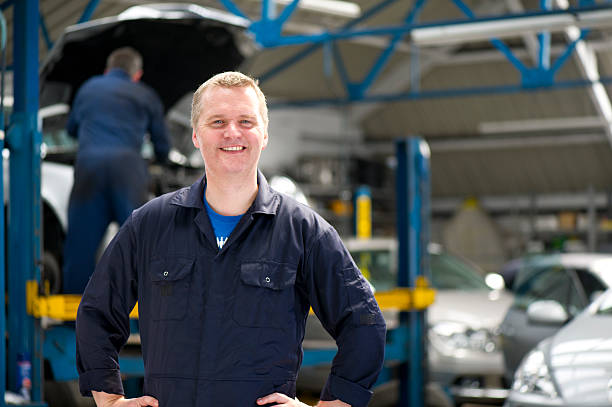 istock Garage Business Owner 175417931