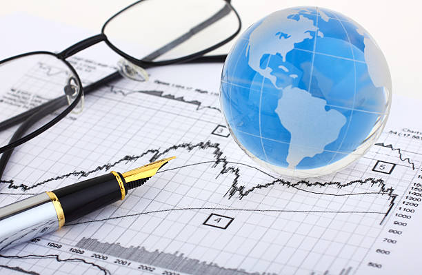 business internazionali - global finance currency earth macro foto e immagini stock