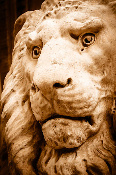 istock Ancient Statue of a Lion, Italian Art 175418952