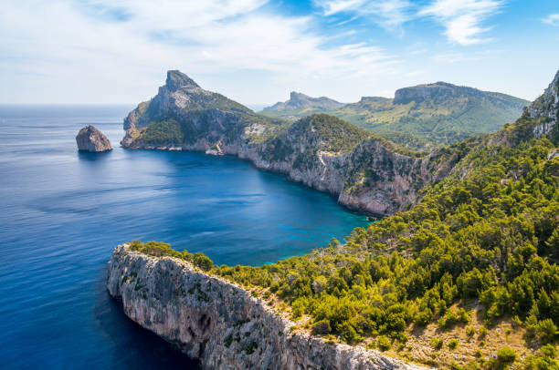 포르멘토르 풍경 - spain famous place mountain range time of day 뉴스 사진 이미지