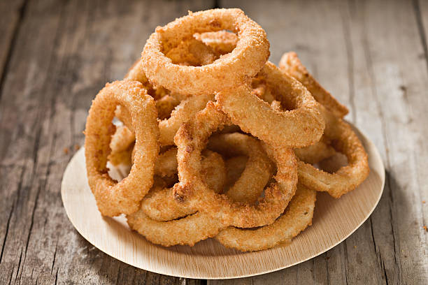 istock Onion Rings In A Basket 175419815