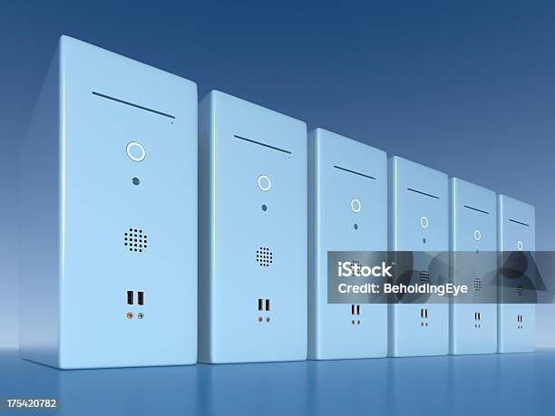 Potencia De Computación Xl Foto de stock y más banco de imágenes de Azul - Azul, Cielo despejado, Conceptos