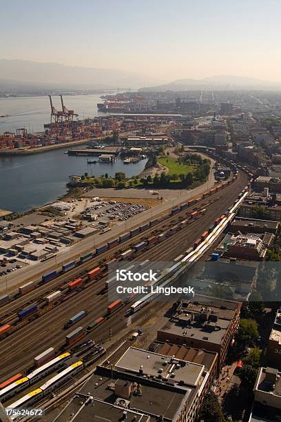 Vista Aérea De La Ciudad De Vancouver Canadá Foto de stock y más banco de imágenes de Ciudad - Ciudad, Columbia Británica, Paisaje urbano
