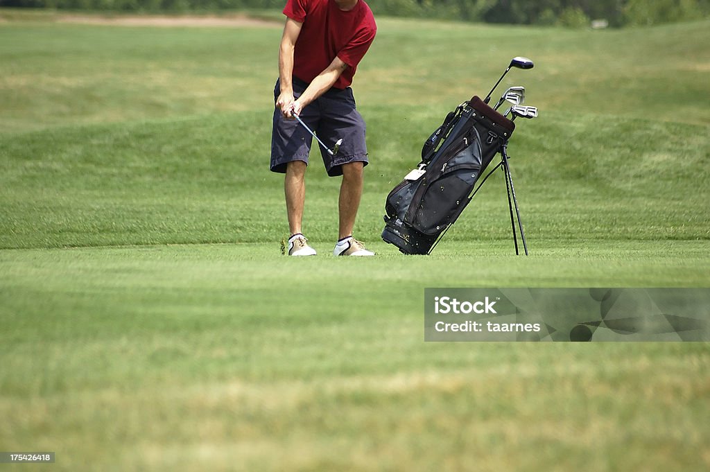 Чип-удар - Стоковые фото Golf Swing роялти-фри