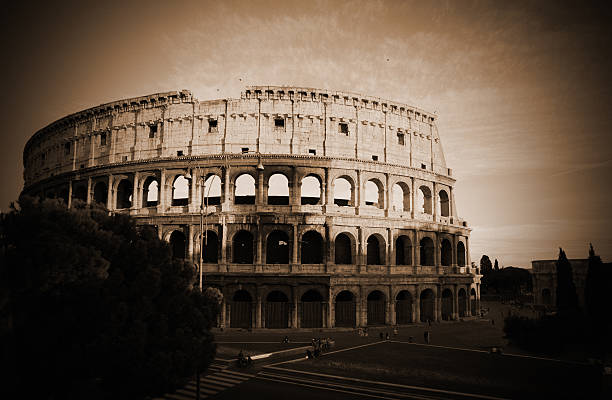 istock colosseum - vintage style 175427439