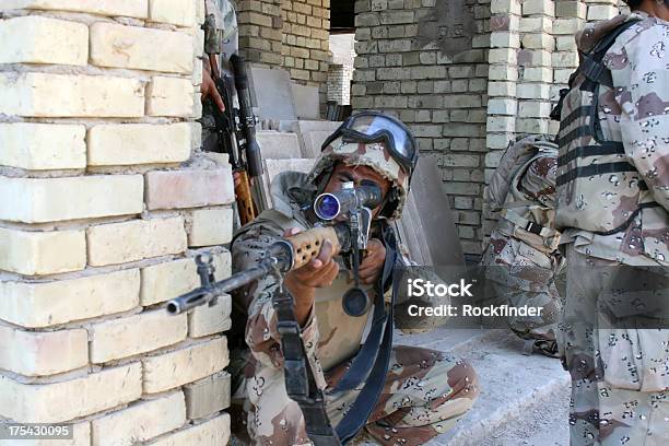 Iraquiano Exército - Fotografias de stock e mais imagens de Exército - Exército, Iraque, Adulto
