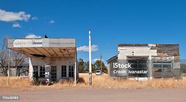 Abandoned Gas Station And Garage In Ghost Town New Mexico Stock Photo - Download Image Now