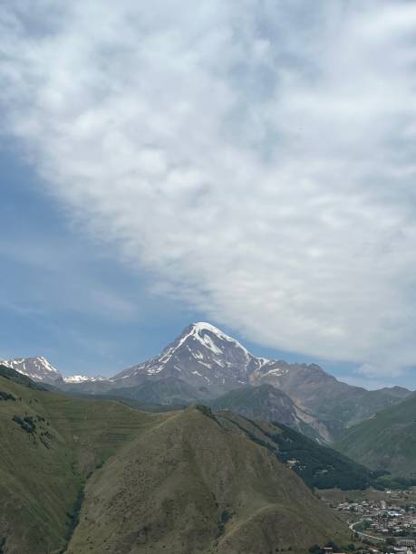 istock Kazbek mountain, Kazbegi, Stepantsminda, Georgia 1754308318