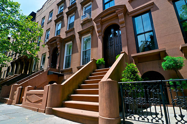 istock Brownstone row houses, Cobble Hill, Brooklyn, New York City 175432731