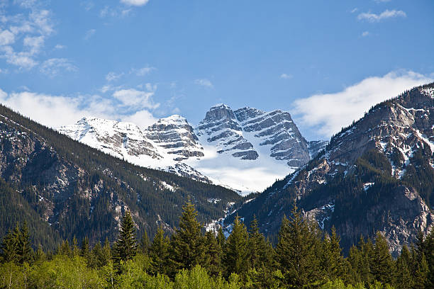 산 캐나다/록키 산맥 - rockie mountains 이미지 뉴스 사진 이미지