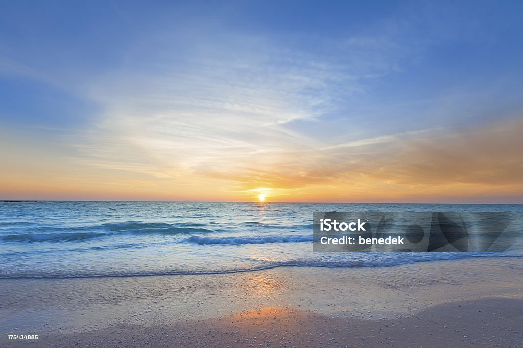 Ocean Plaża Zachód słońca - Zbiór zdjęć royalty-free (Plaża)