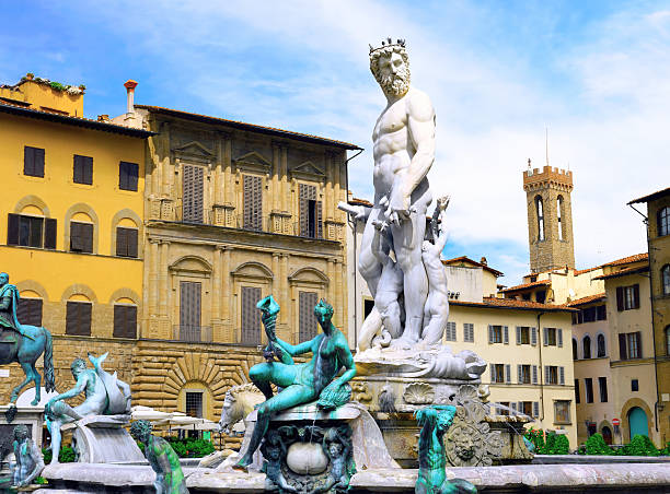 istock Neptun fontain, Florence, Italy 175434892