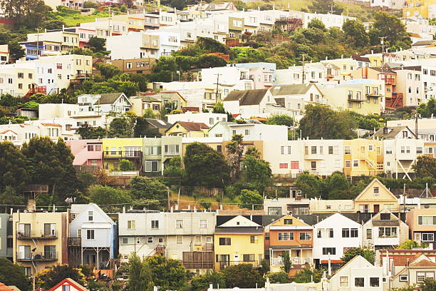 istock Suburb Neighborhood Community San Francisco 175435981