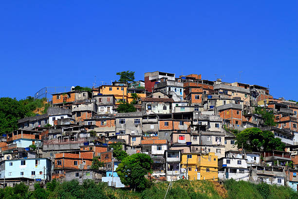 빈민가 리우데자네이루 - slum rio de janeiro poverty brazil 뉴스 사진 이미지