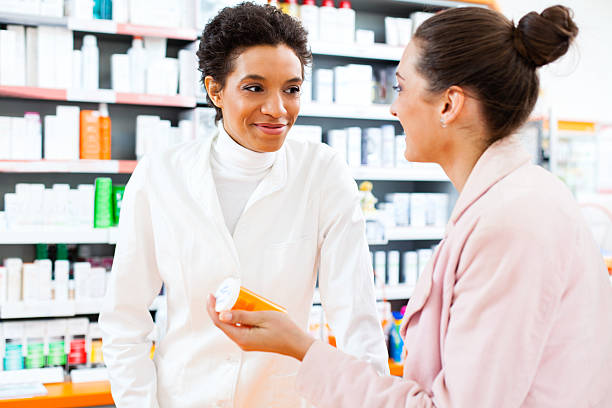 istock Customer and pharmacist in the pharmacy 175441809