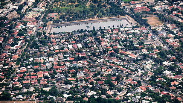 istock View of Cape Town houses 175442044