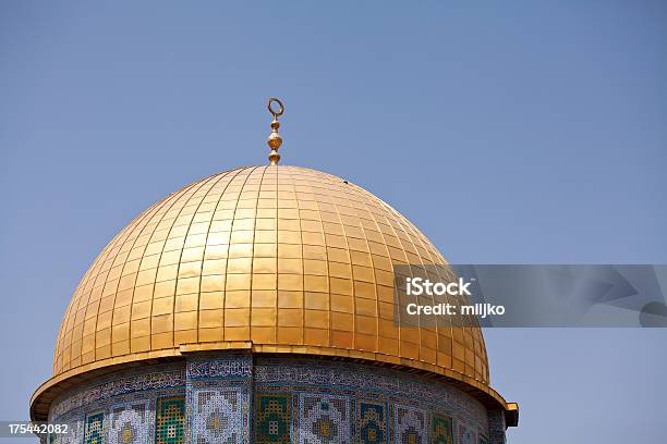 Goldene Kuppel Des Tempelberg In Jerusalem Stockfoto und mehr Bilder von Alt - Alt, Altstadt, Arabeske