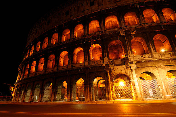 istock Colosseum at dusk in Rome, Italy 175447774