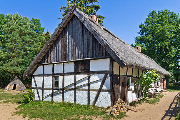 istock Old Farmhouse in Summer 175449989