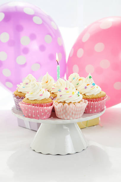 istock baby girl party 175450063