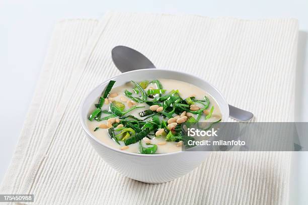 クリームのスープ - スープのストックフォトや画像を多数ご用意 - スープ, リーク, ジャガイモ料理