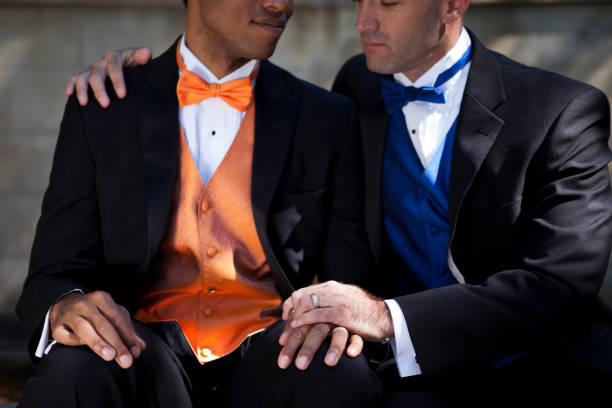 人と結婚 - homosexual wedding married engagement ストックフォトと画像