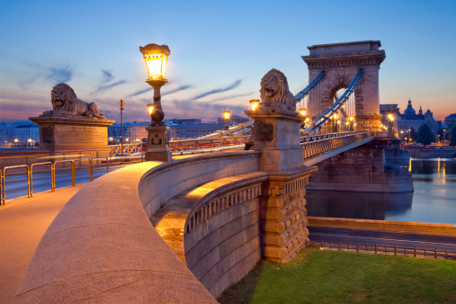Image of Chain Bridge in Budapest during sunrise.