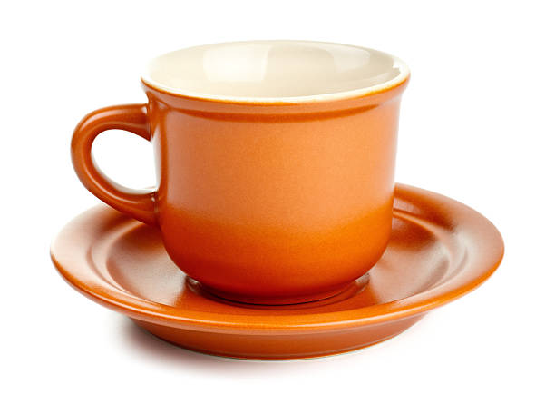 кофейная чашка и блюдце - two objects cup saucer isolated стоковые фото и изображения