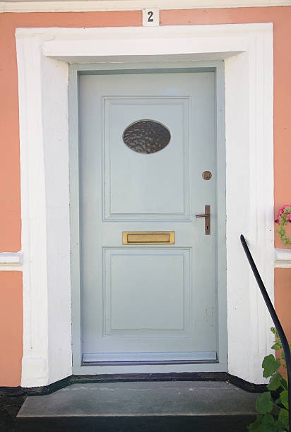 istock Old Wooden Door 175462369