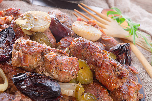 carne beefs oliva - festessen fotografías e imágenes de stock