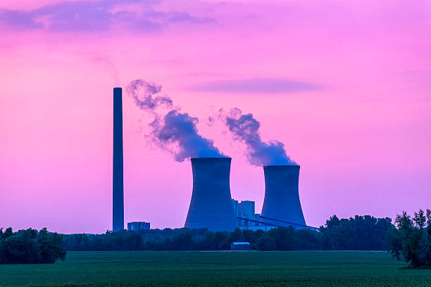 istock sunset over coal fired powerplant, Rockville Indiana 175471243