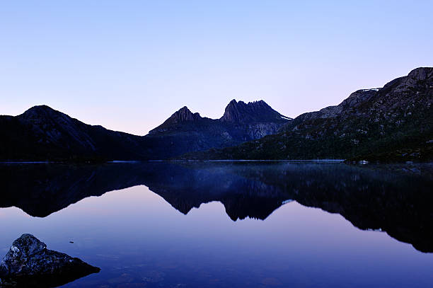 istock Cradle Mountain-Lake St Clair National Park 175481197