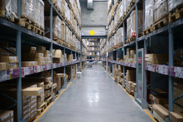 istock Distribution Center and Warehouse - XXXXXLarge 175485930