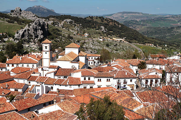 grazalema, провинция кадис, испания - al andalus стоковые фото и изображения
