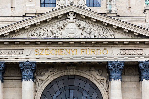 istock Szechenyi Thermal Bath, Budapest, Hungary 175486824