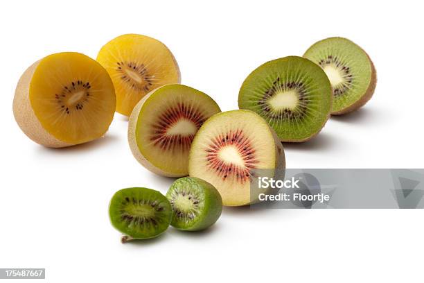 Frutas Colección De Kiwi Foto de stock y más banco de imágenes de Kiwi - Kiwi, Alimento, Amarillo - Color